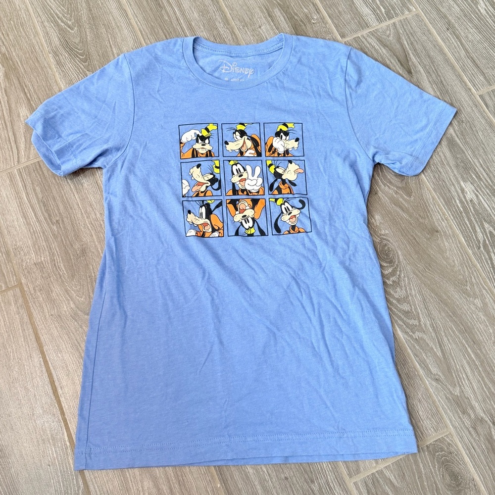 Harvey’s Goofy faces 32 Disney soft Blue Tee HTF size small unisex